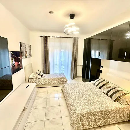 Isola Apartment-2